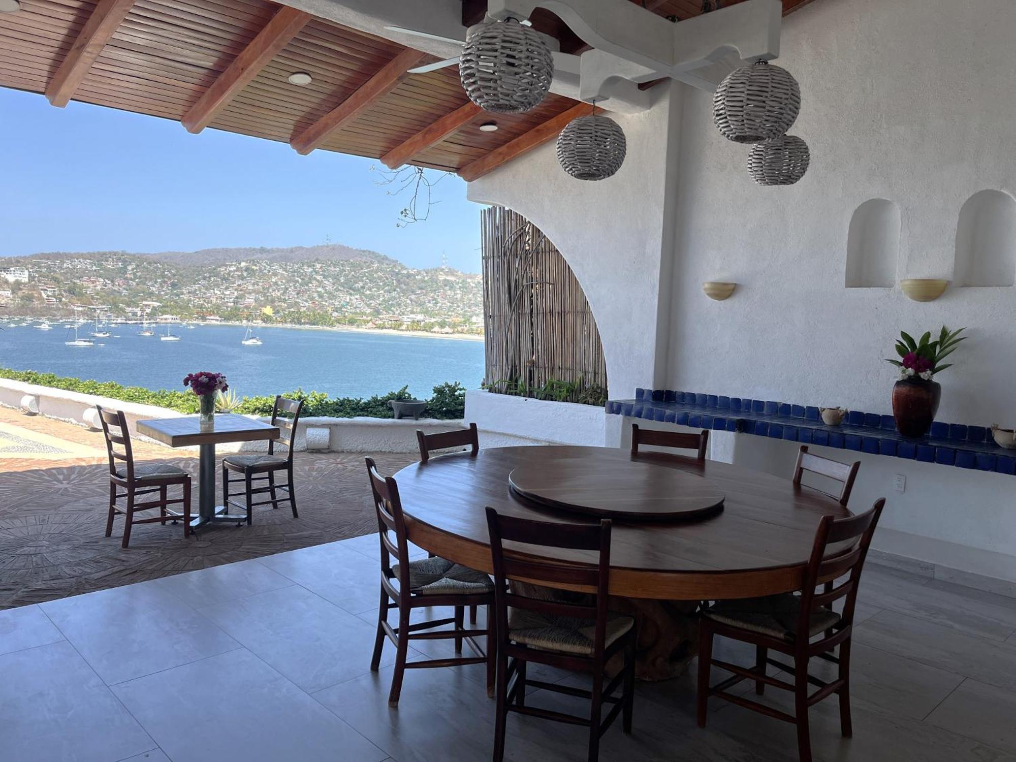Villa De La Roca Zihuatanejo Luaran gambar