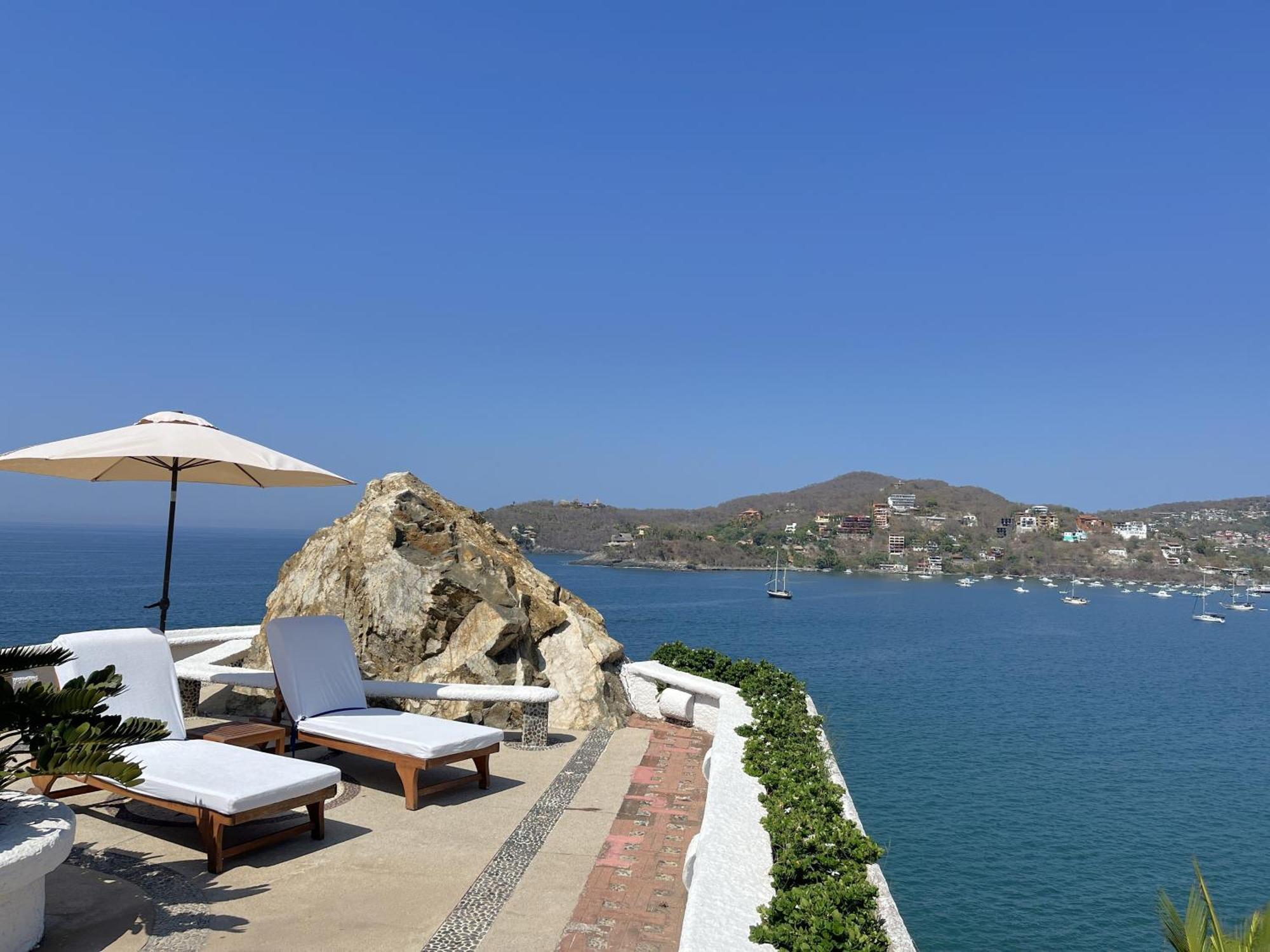 Villa De La Roca Zihuatanejo Luaran gambar