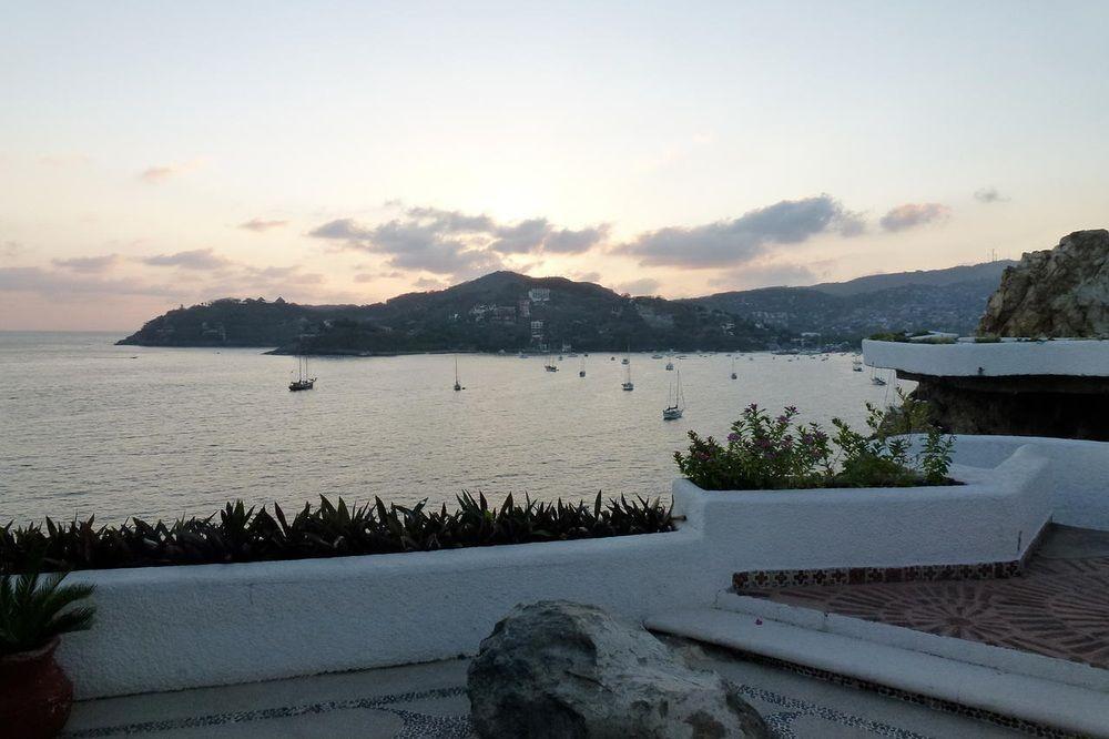 Villa De La Roca Zihuatanejo Luaran gambar